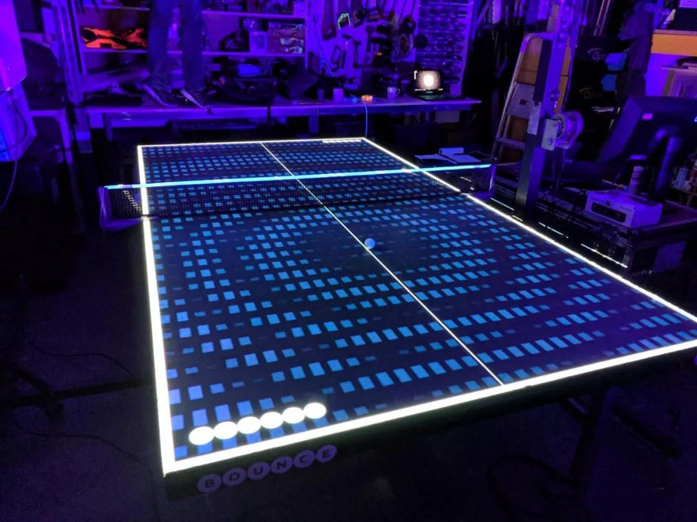 乒乓球桌互动投影